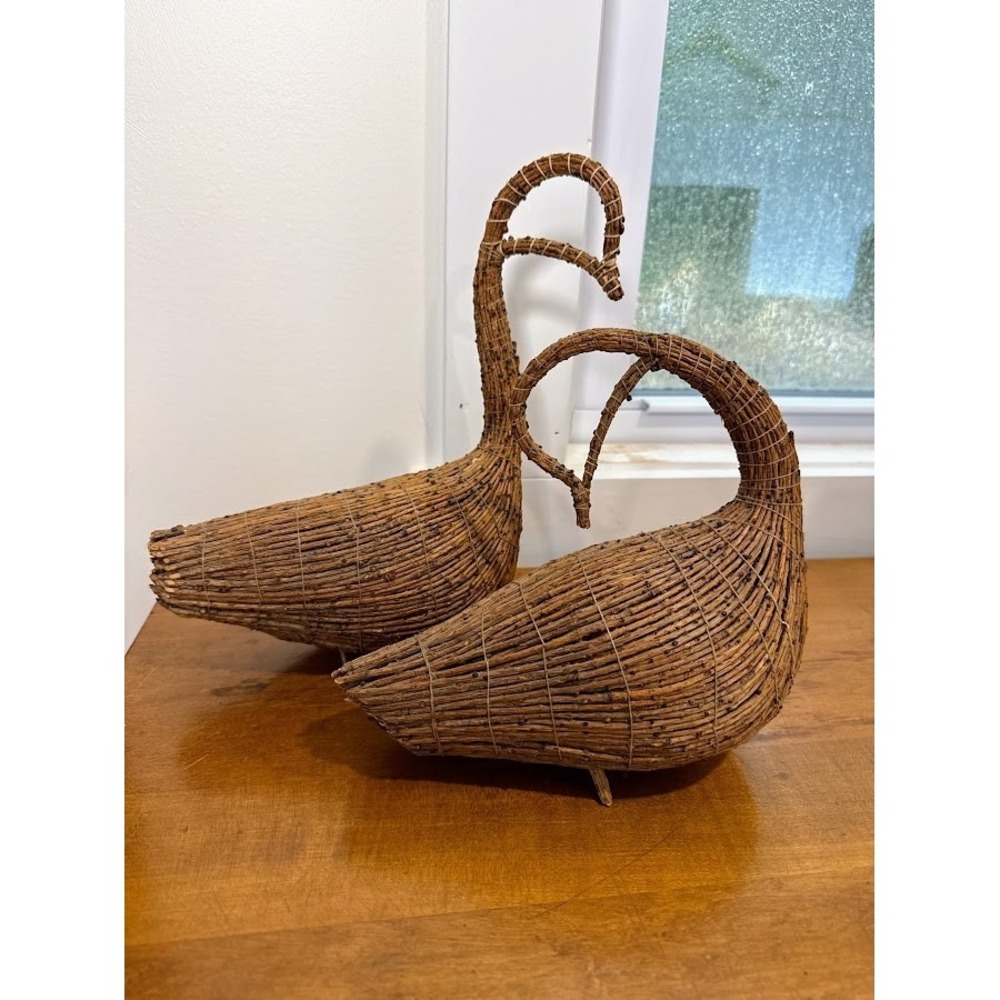 Vintage Canadian Indian Tamarack Twig Goose Handcrafted Folk Art Figure